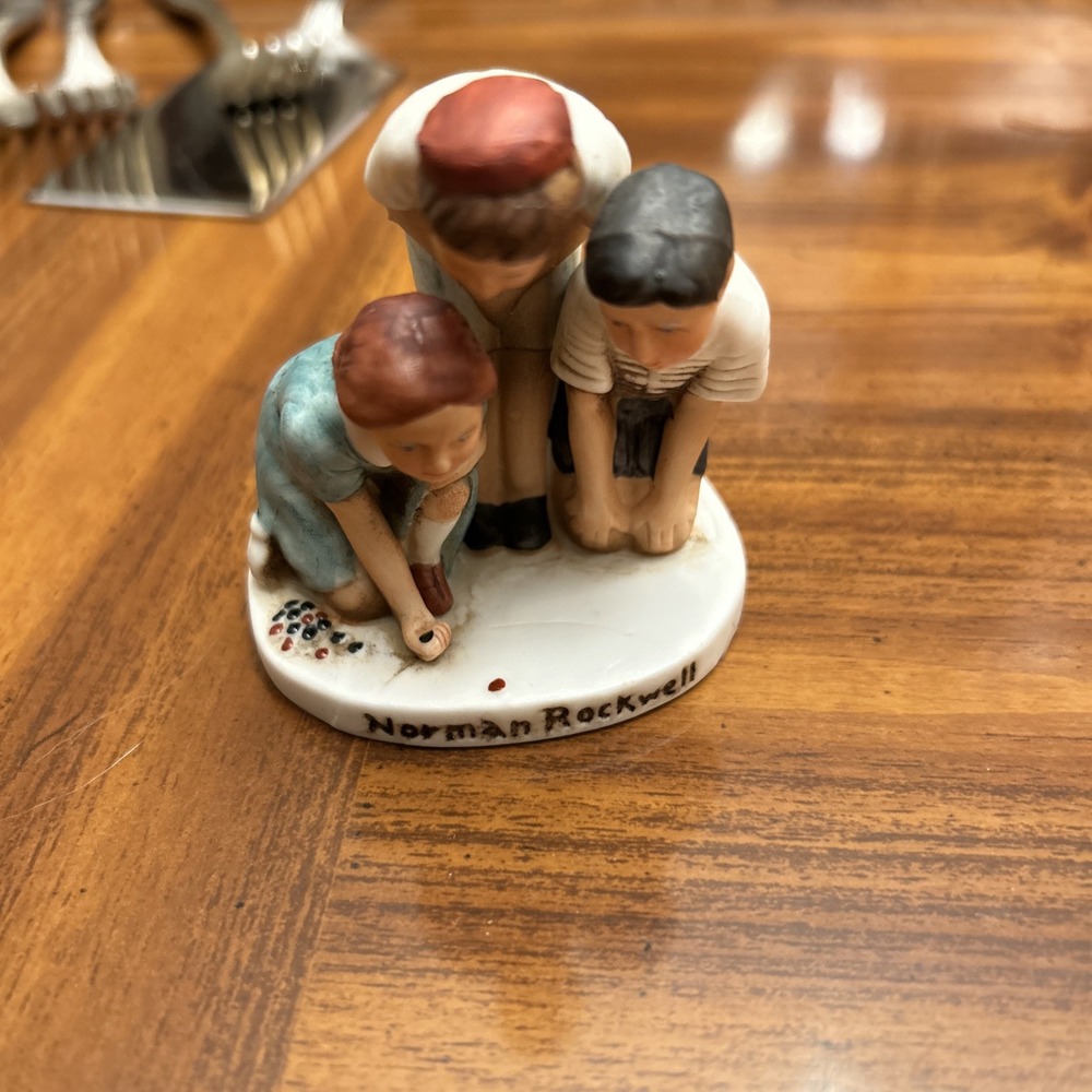 Vintage Norman Rockwell Dave Grossman Nr-211‎ Playing Jacks Figure 1979 Japan